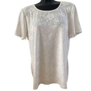 Tradition Plus, PLUS SIZE 1X. Summer White Short sleeved Creme Top